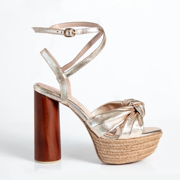 Nataly Mendez wood block heel gold bow platform heels - Picture 2 of 7